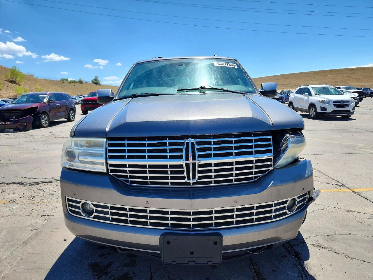 2011 Lincoln Navigator Gray vin: 5LMJJ2J51BEJ06429