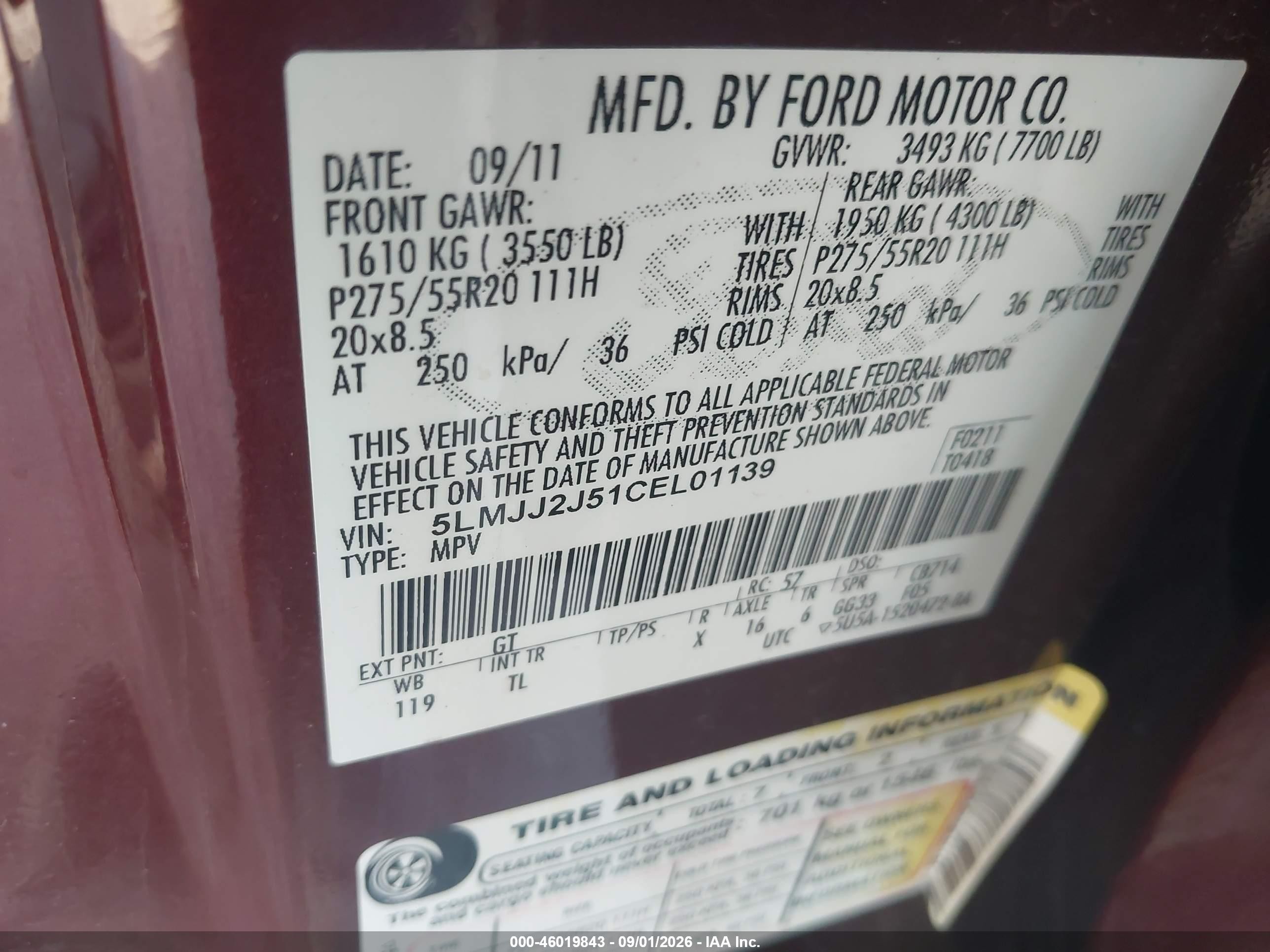 2012 Lincoln Navigator   Burgundy vin: 5LMJJ2J51CEL01139