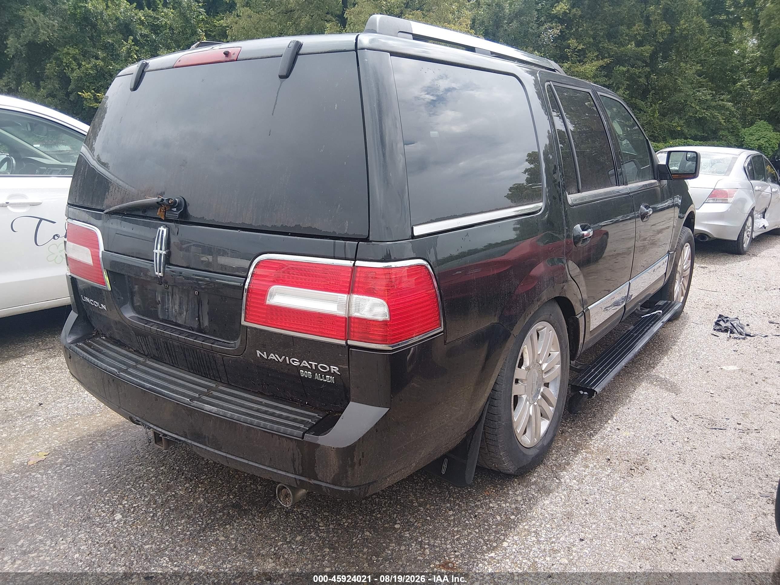 2013 Lincoln Navigator   Black vin: 5LMJJ2J51DEL03779