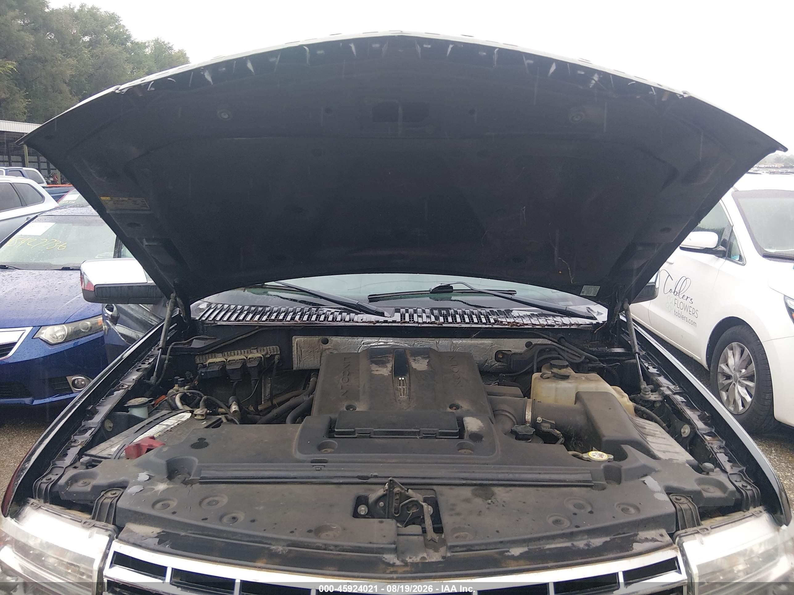 2013 Lincoln Navigator   Black vin: 5LMJJ2J51DEL03779