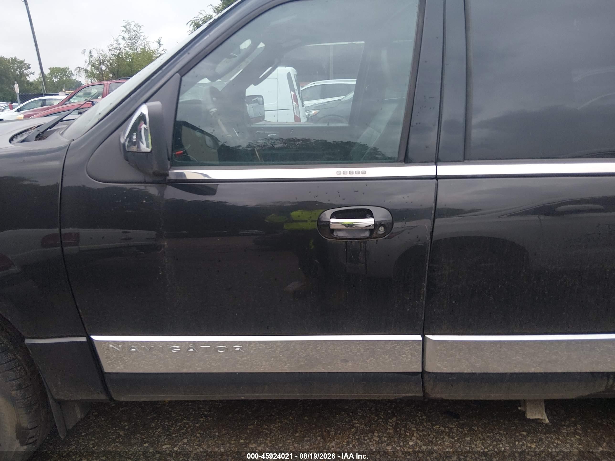 2013 Lincoln Navigator   Black vin: 5LMJJ2J51DEL03779