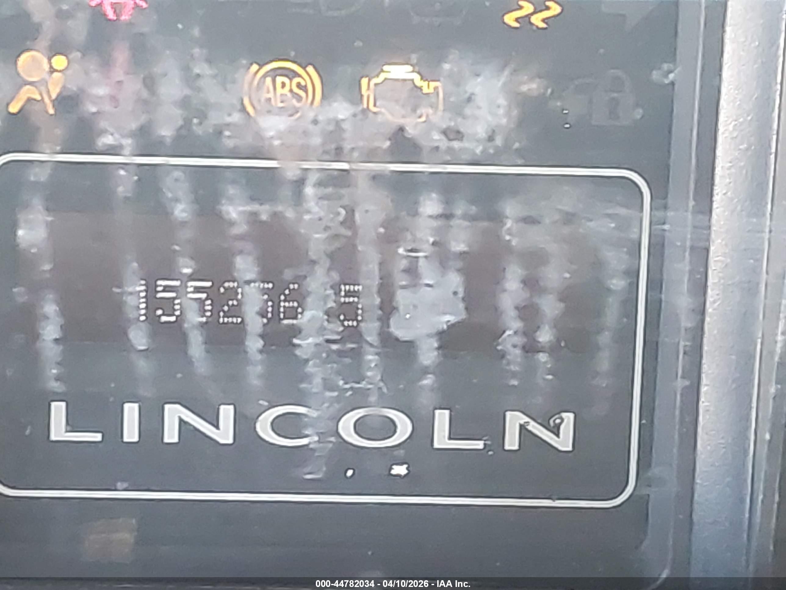 2010 Lincoln Navigator   Blue vin: 5LMJJ2J52AEJ02033