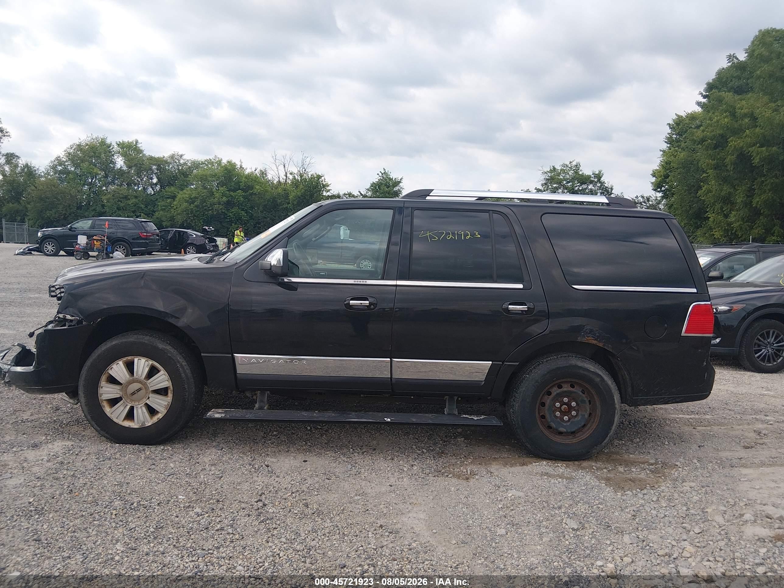2010 Lincoln Navigator Черный vin: 5LMJJ2J52AEJ07605