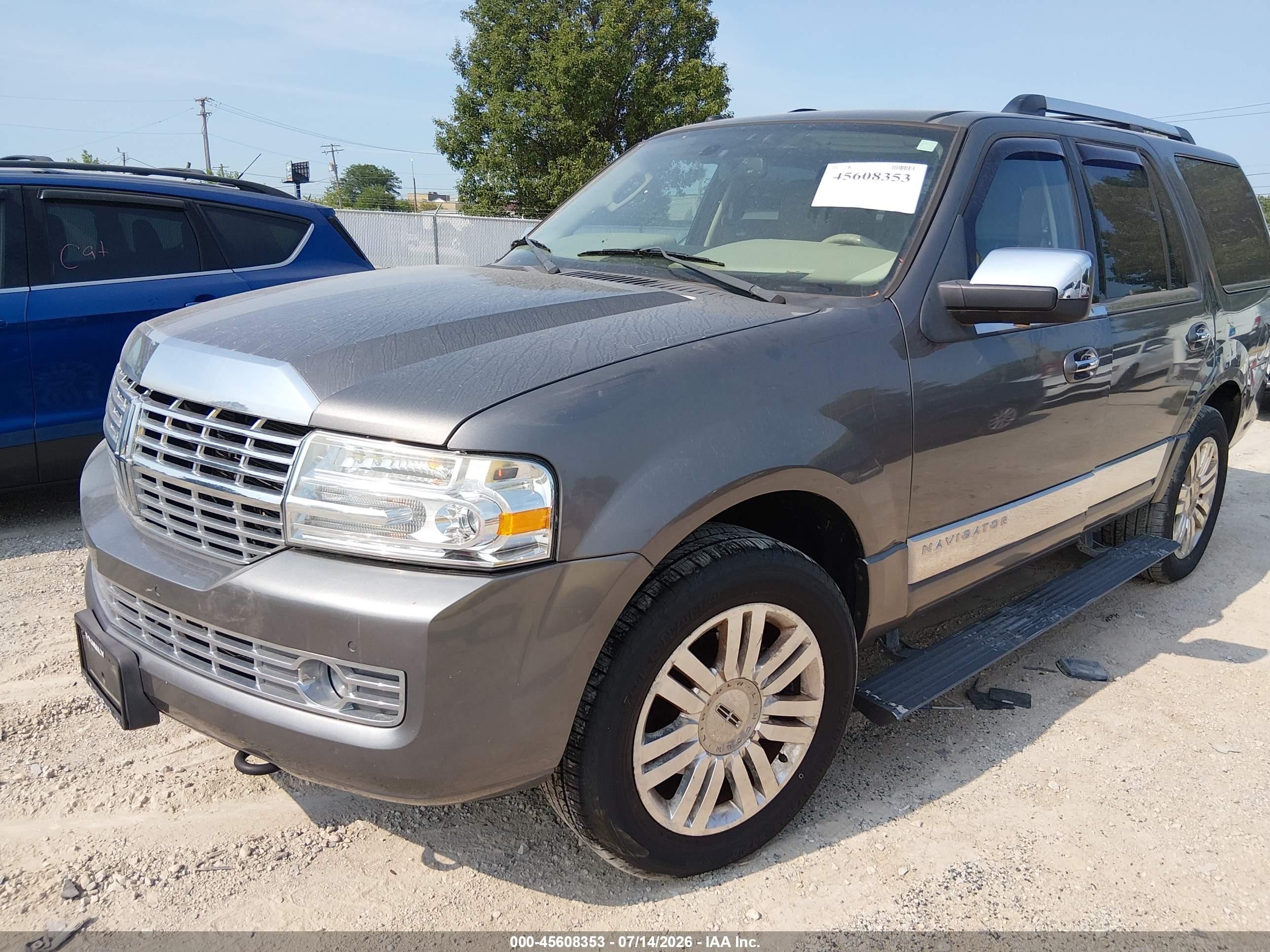 2012 Lincoln Navigator   Brown vin: 5LMJJ2J53CEL00686