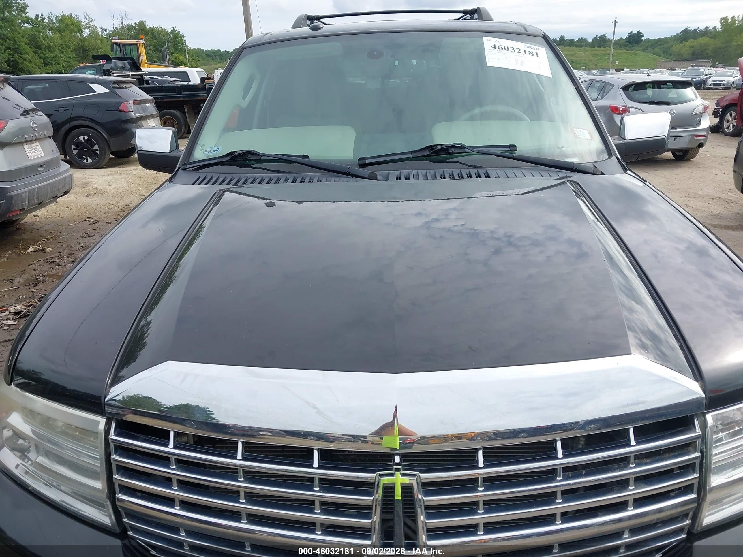 2013 Lincoln Navigator   Черный vin: 5LMJJ2J53DEL01273