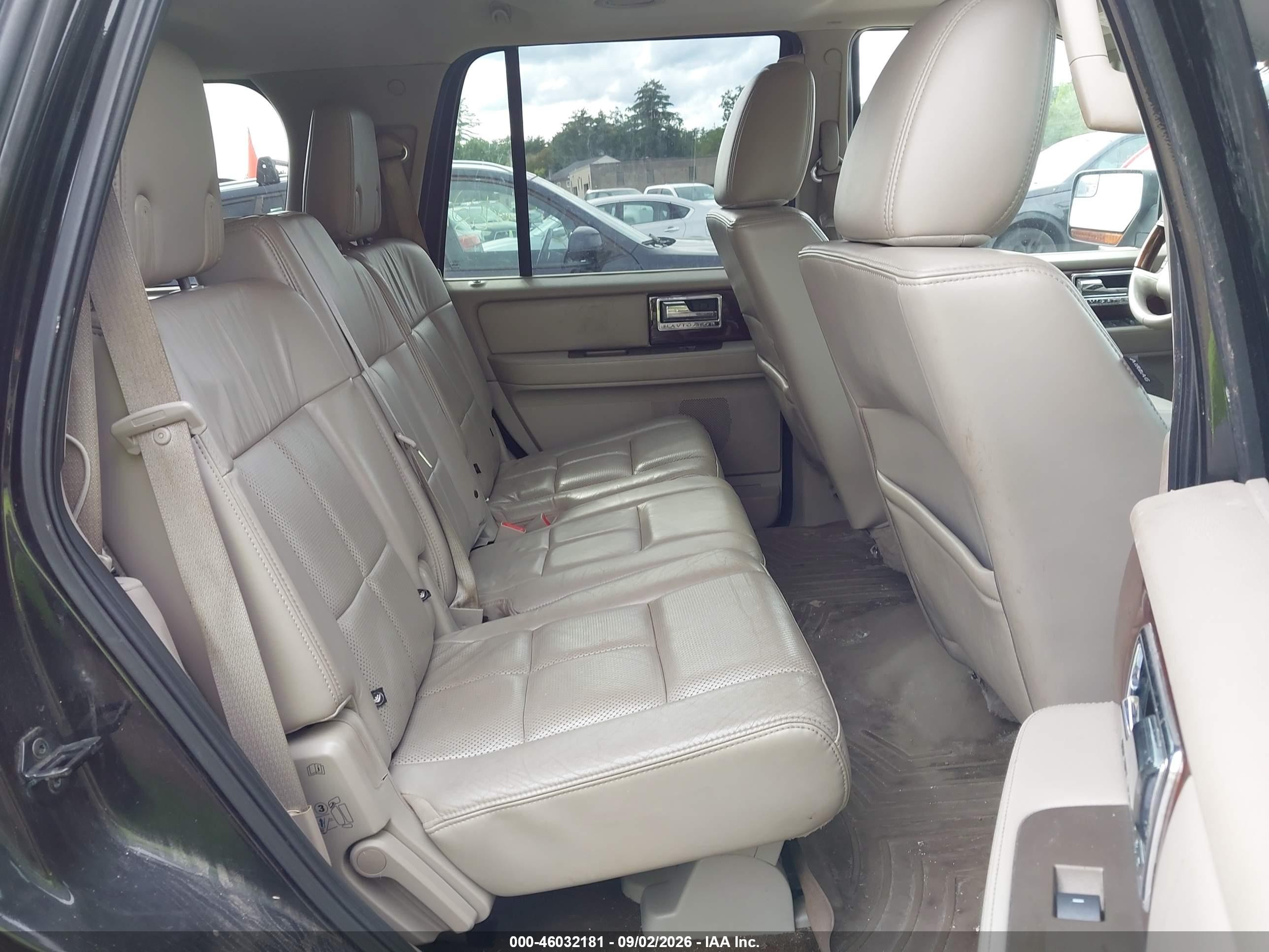 2013 Lincoln Navigator   Черный vin: 5LMJJ2J53DEL01273