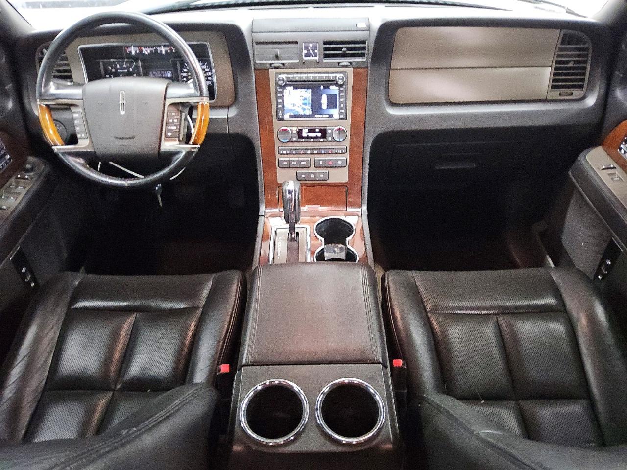 2013 Lincoln Navigator Silver vin: 5LMJJ2J53DEL06036