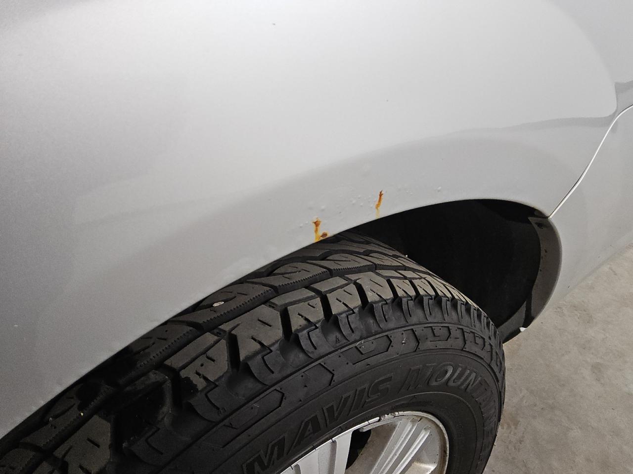 2013 Lincoln Navigator Silver vin: 5LMJJ2J53DEL06036 Damage: Left Qtr Panel, Rust, 2 To 3 Inches