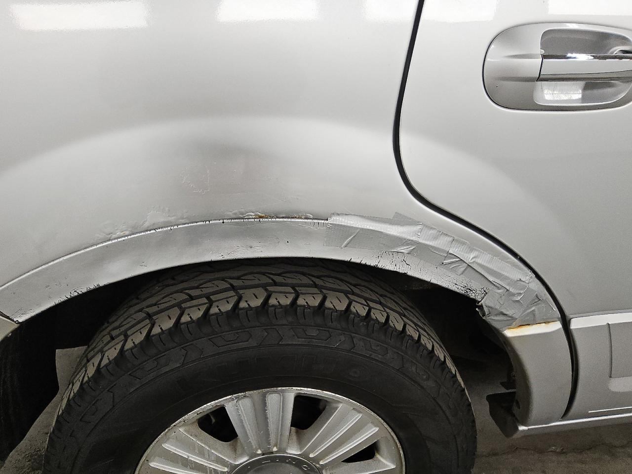 2013 Lincoln Navigator Silver vin: 5LMJJ2J53DEL06036 Damage: Right Qtr Panel, Rust, 4 To 5 Inches