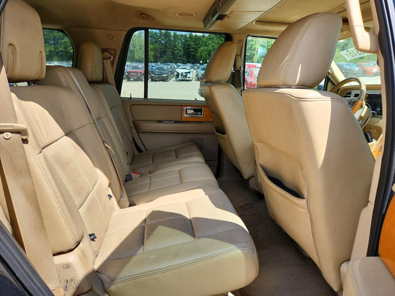 2010 Lincoln Navigator Black vin: 5LMJJ2J54AEJ05323