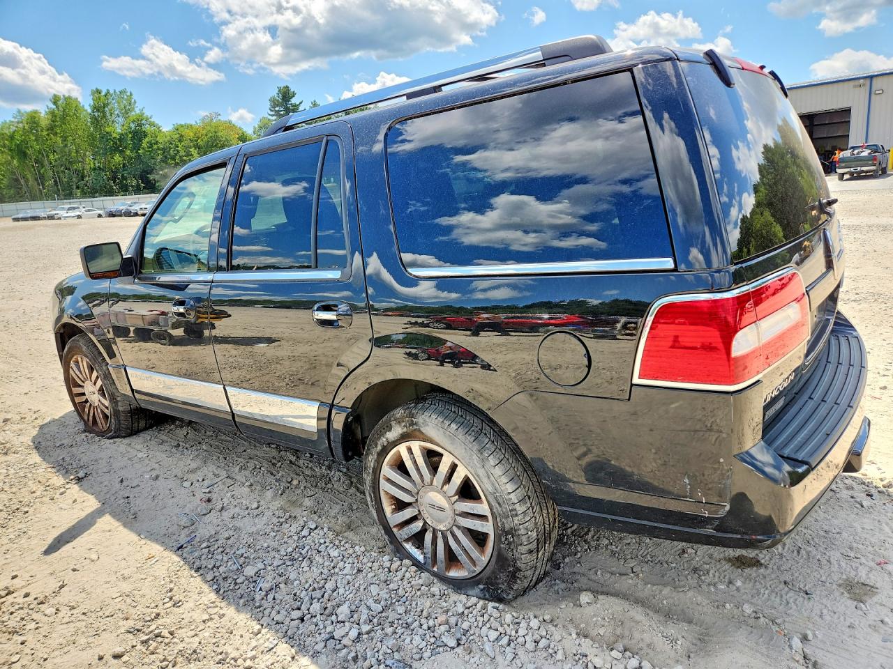 2010 Lincoln Navigator Black vin: 5LMJJ2J54AEJ05323