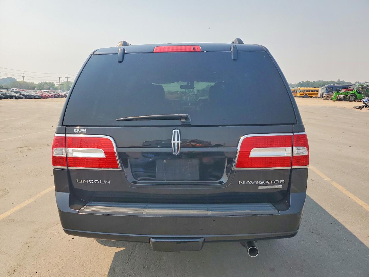 2010 Lincoln Navigator Black vin: 5LMJJ2J54AEJ10585