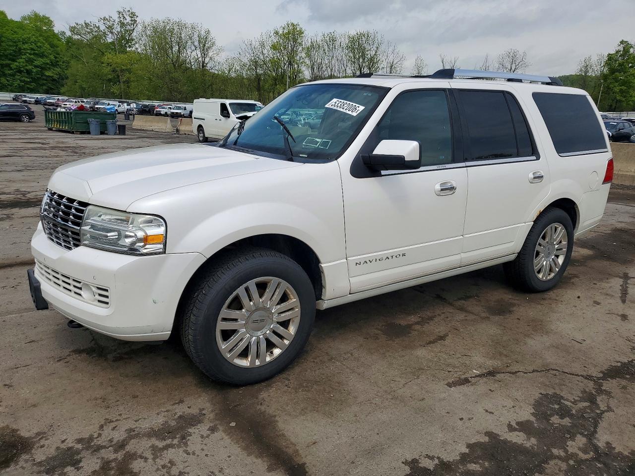 2012 Lincoln Navigator White vin: 5LMJJ2J54CEL04035