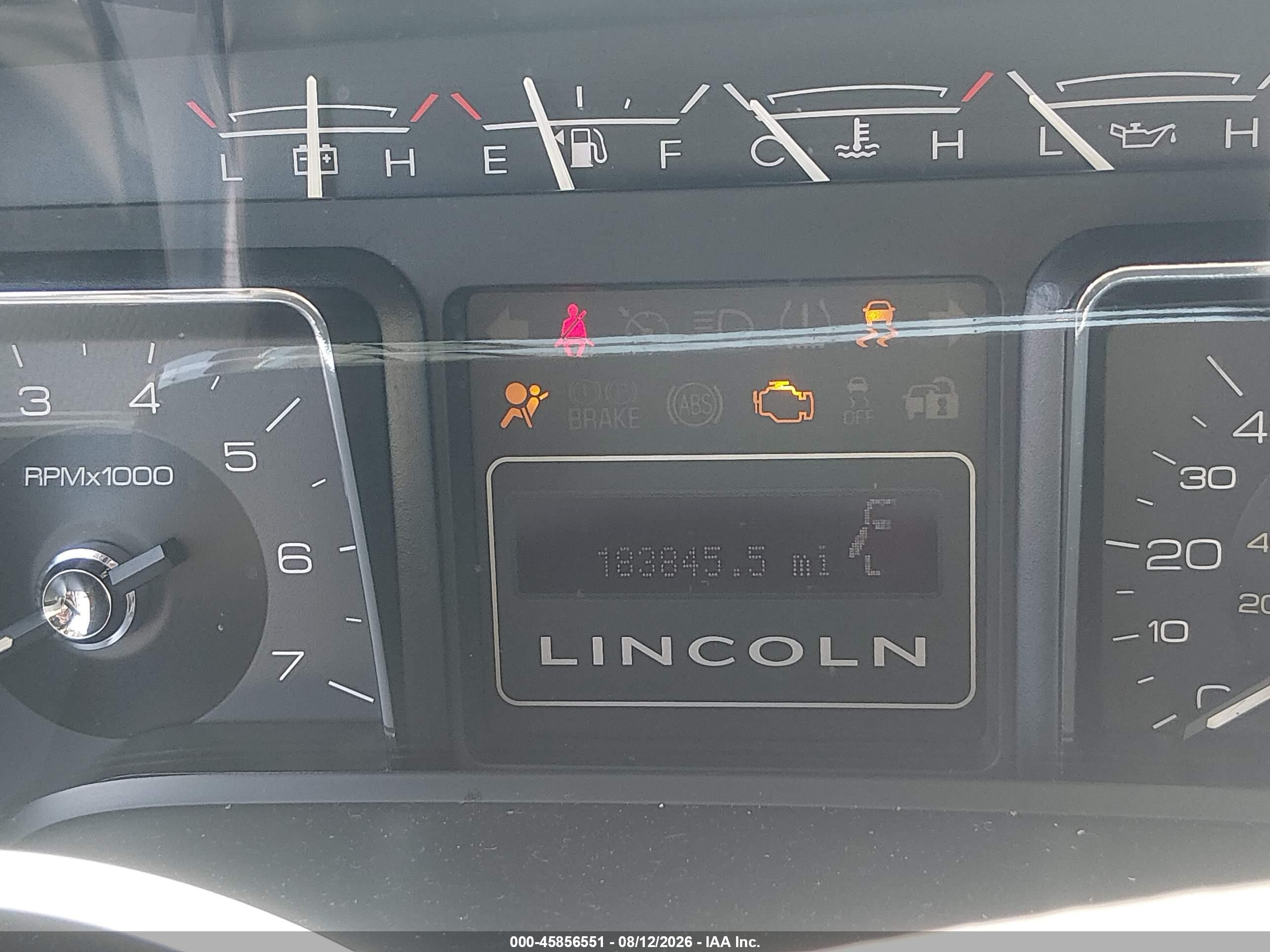 2013 Lincoln Navigator   White vin: 5LMJJ2J54DEL03436