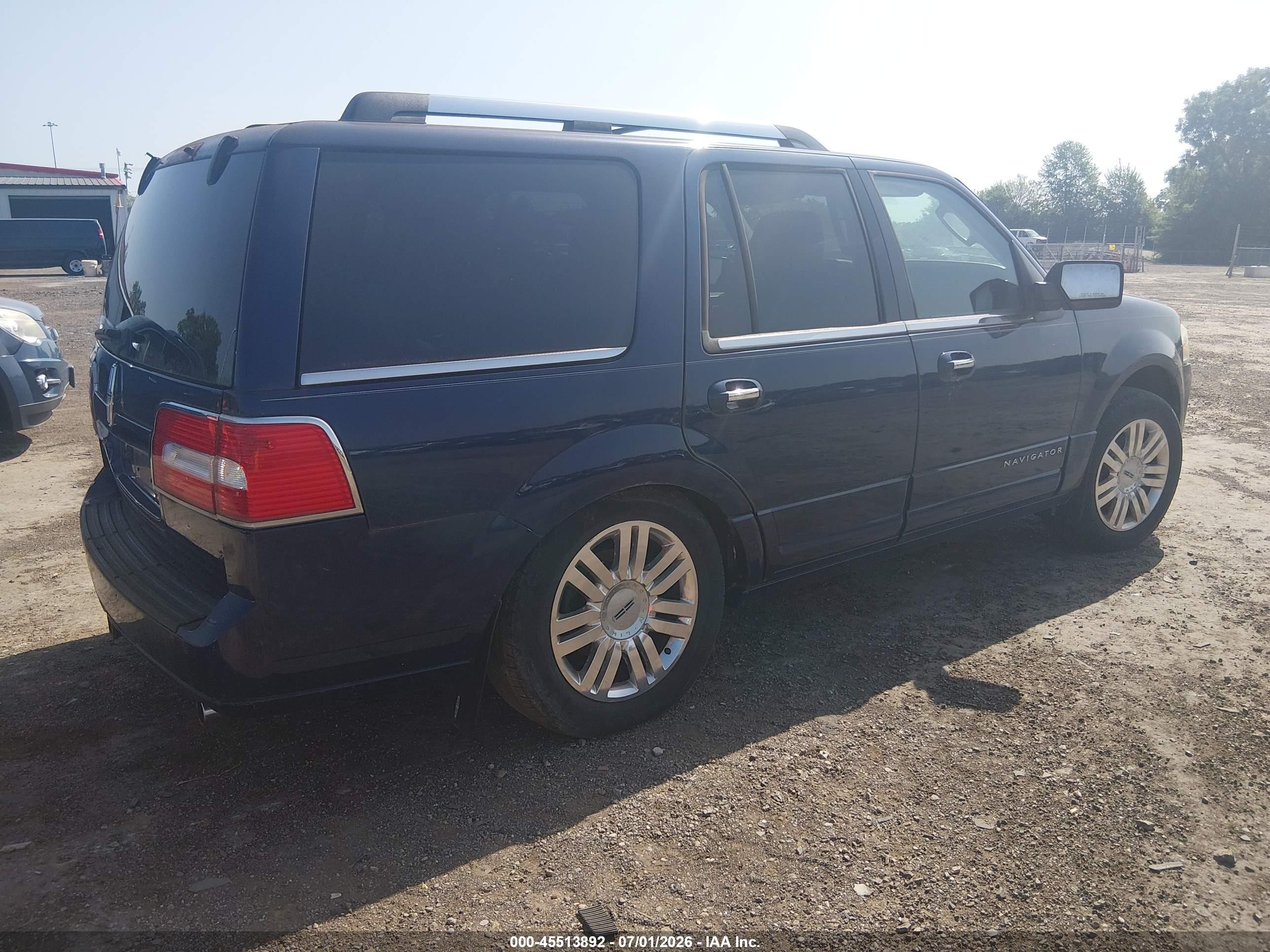 2011 Lincoln Navigator   Blue vin: 5LMJJ2J55BEJ02755