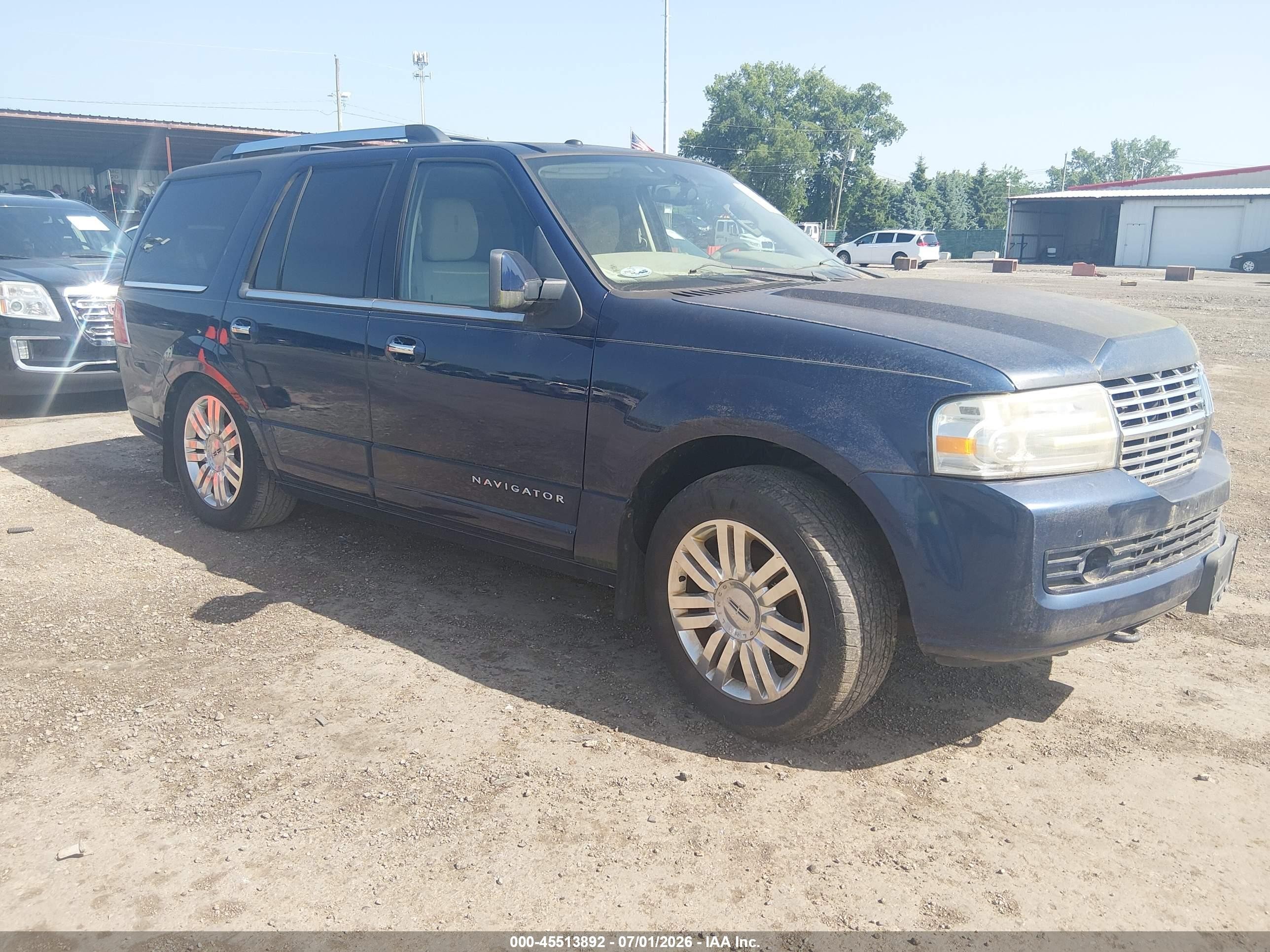 2011 Lincoln Navigator   Blue vin: 5LMJJ2J55BEJ02755