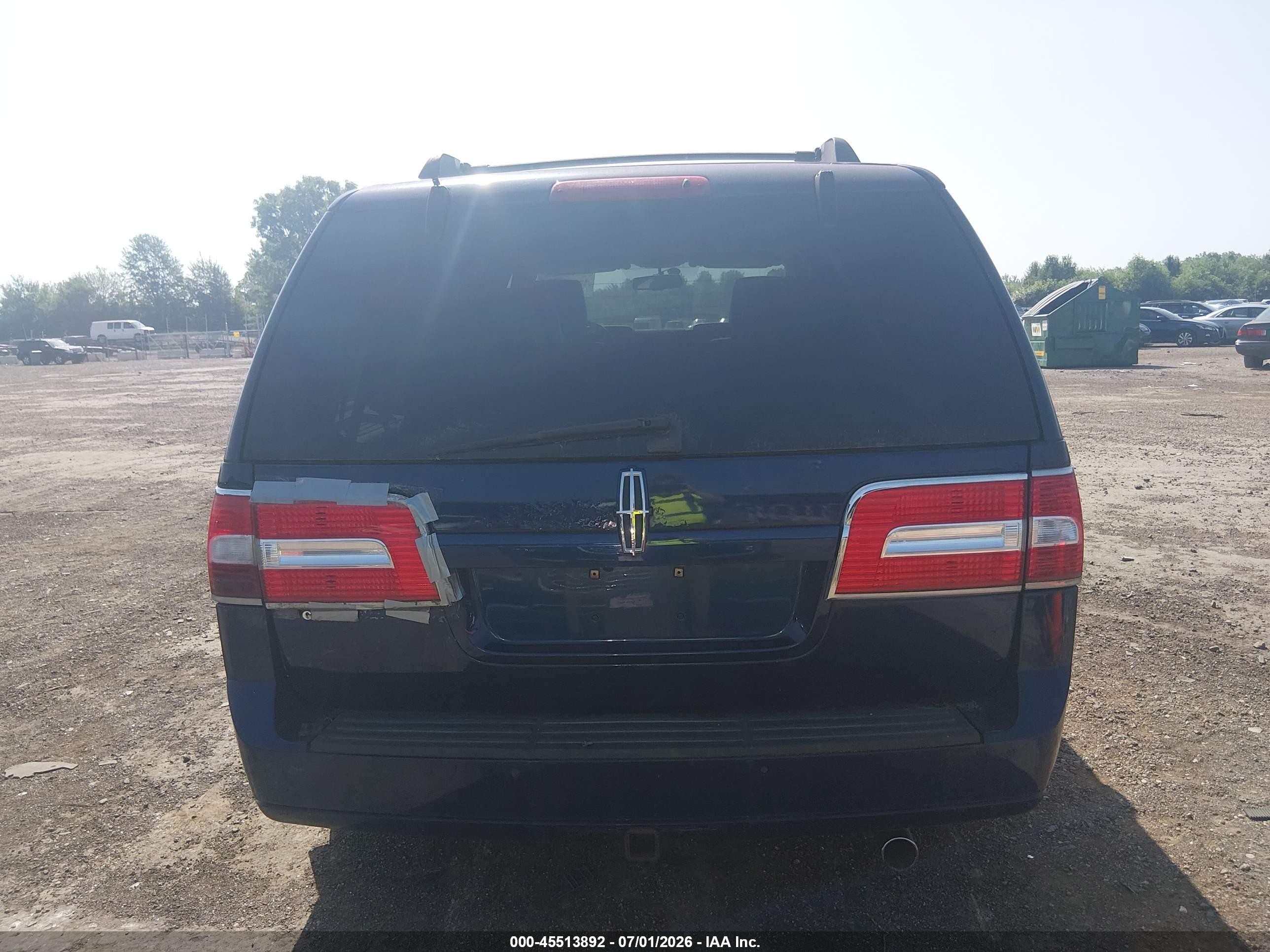 2011 Lincoln Navigator   Blue vin: 5LMJJ2J55BEJ02755