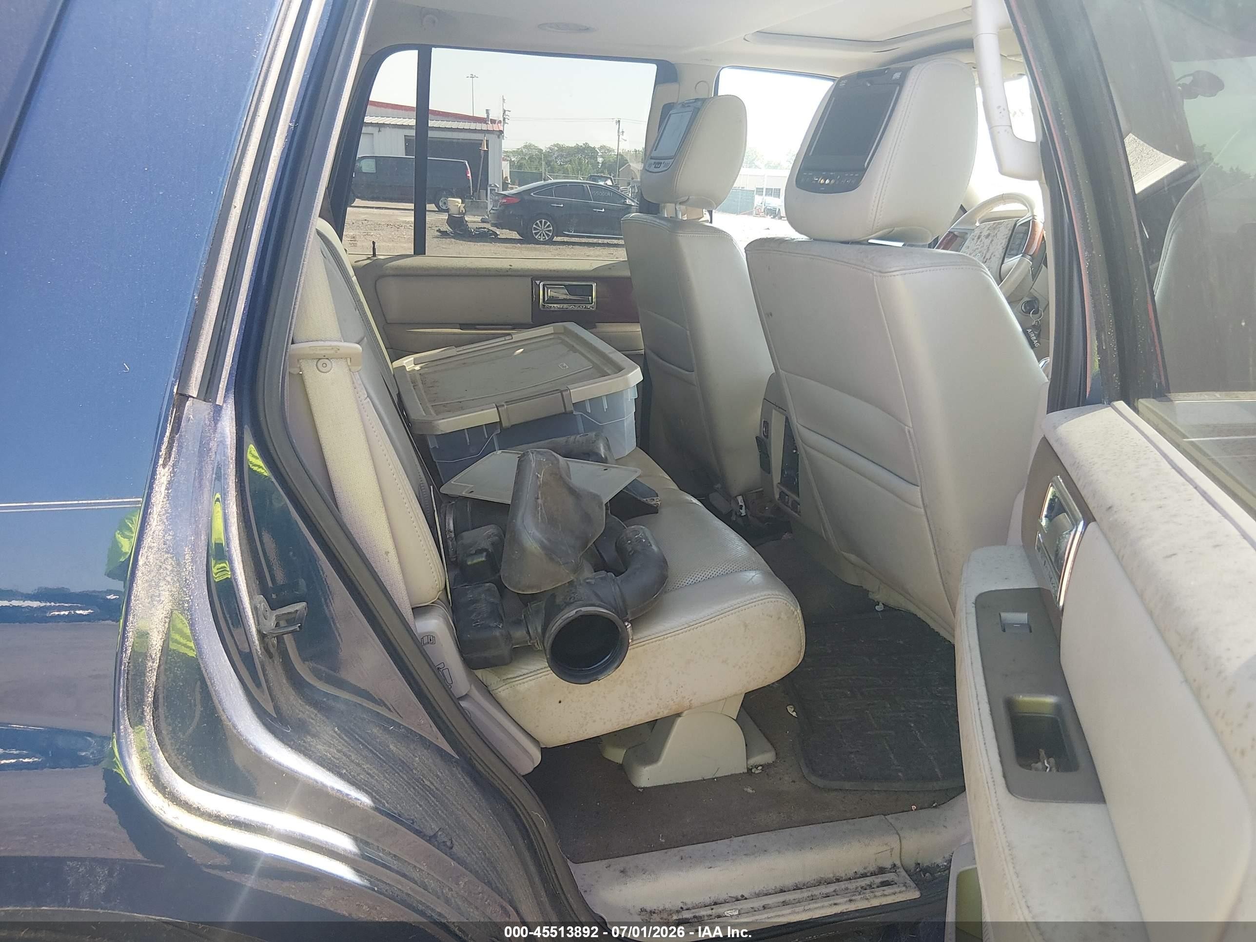 2011 Lincoln Navigator   Blue vin: 5LMJJ2J55BEJ02755