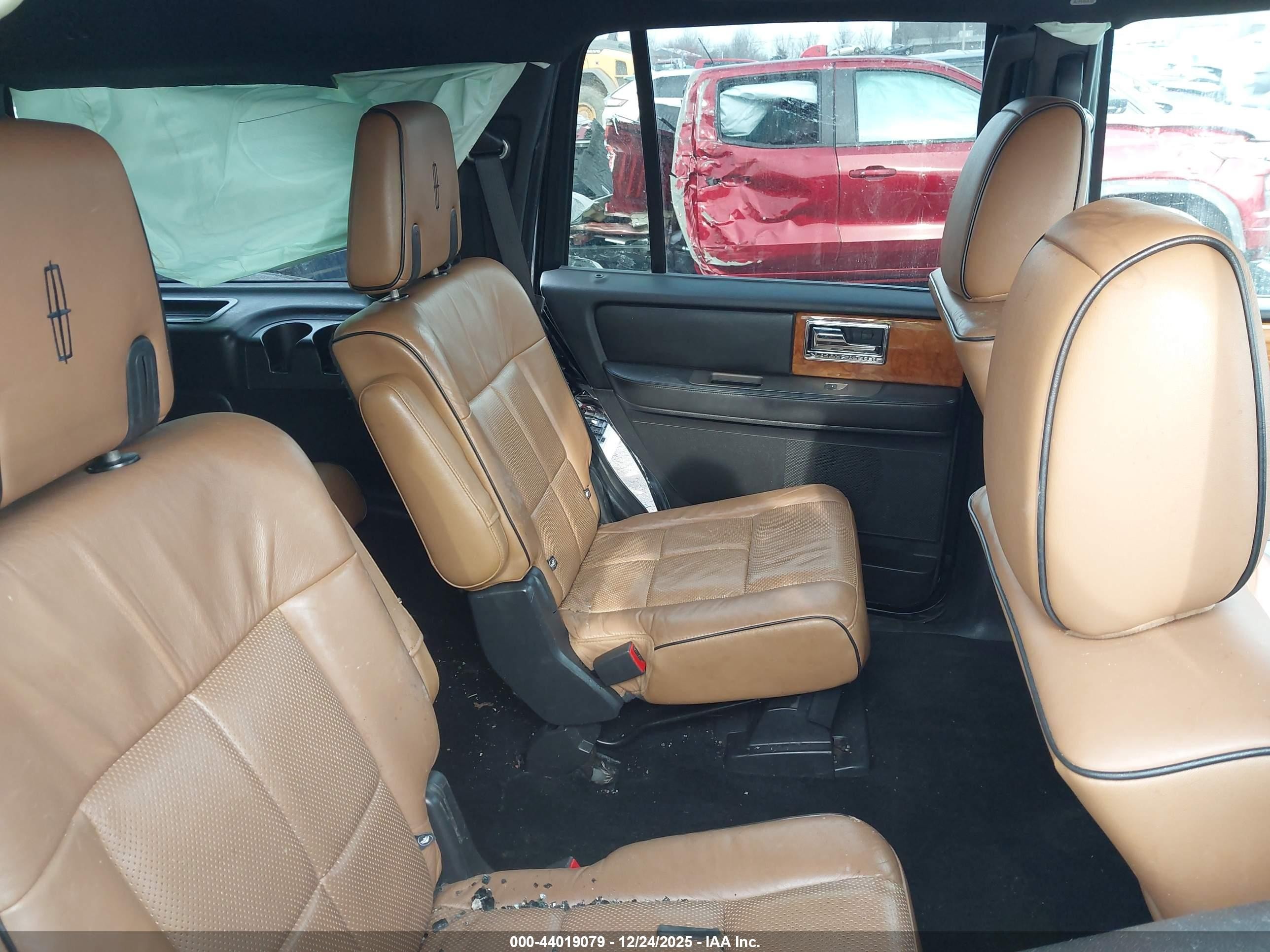 2012 Lincoln Navigator   Black vin: 5LMJJ2J55CEL05789