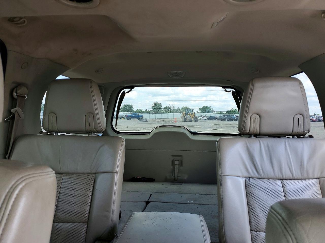 2013 Lincoln Navigator White vin: 5LMJJ2J55DEL03591