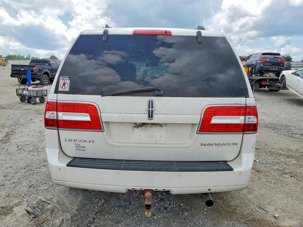 2013 Lincoln Navigator White vin: 5LMJJ2J55DEL03591