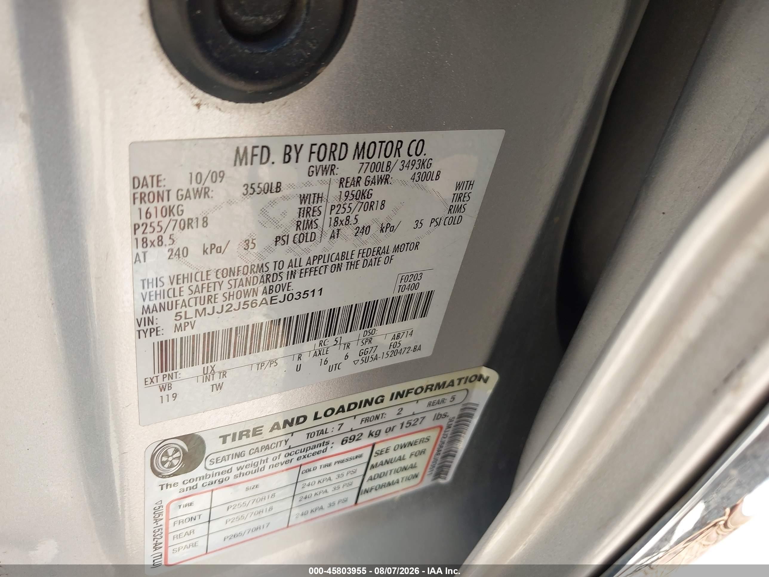 2010 Lincoln Navigator   Silver vin: 5LMJJ2J56AEJ03511