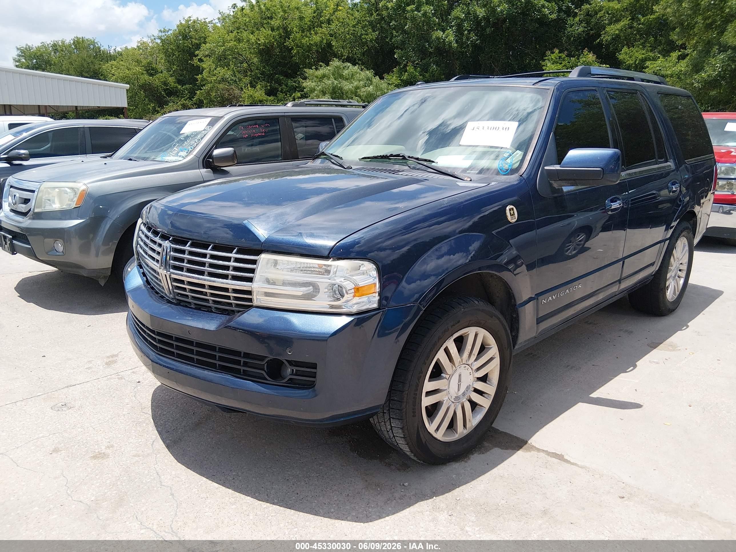 2013 Lincoln Navigator   Синий vin: 5LMJJ2J56DEL01705