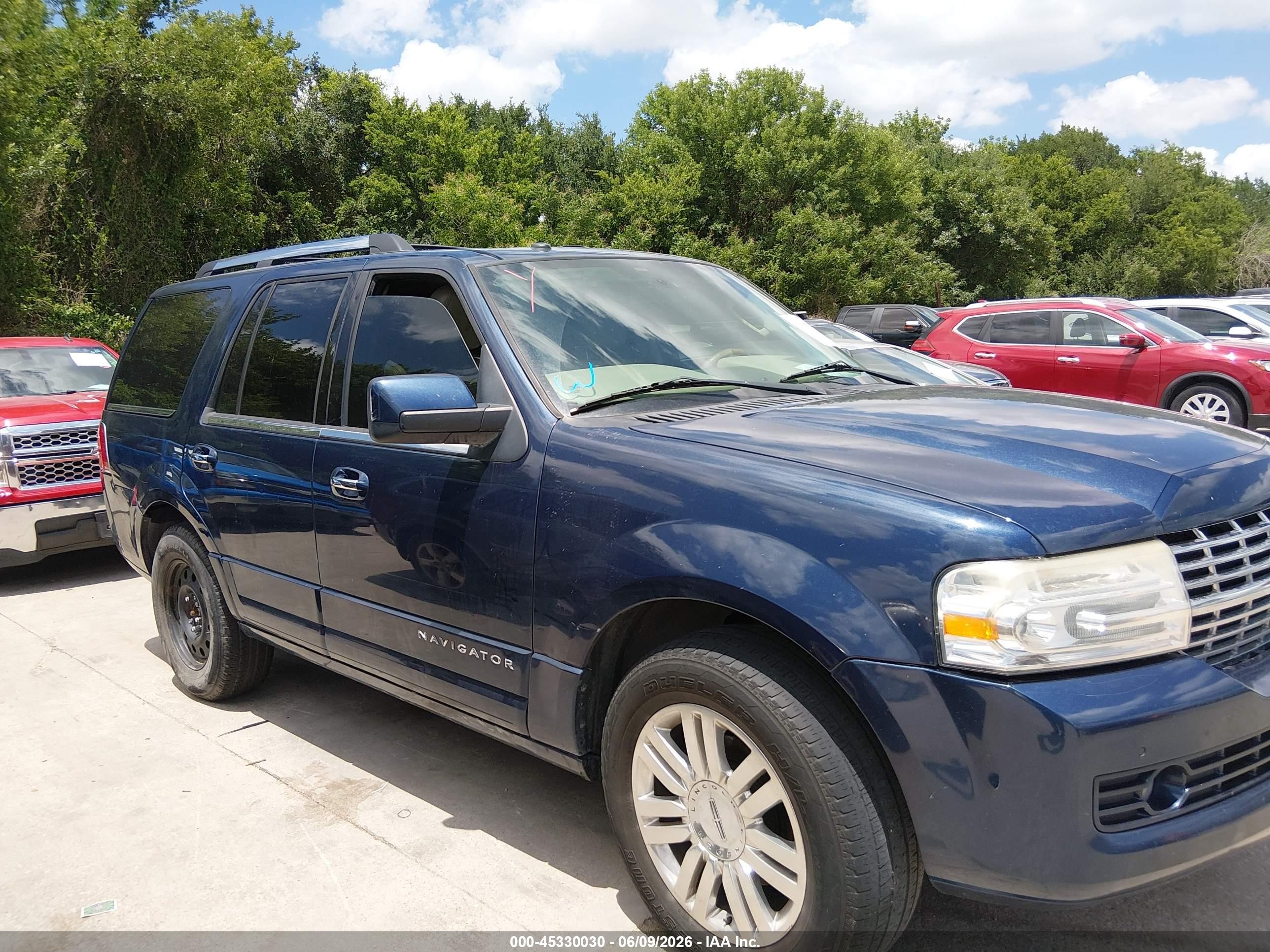 2013 Lincoln Navigator   Синий vin: 5LMJJ2J56DEL01705