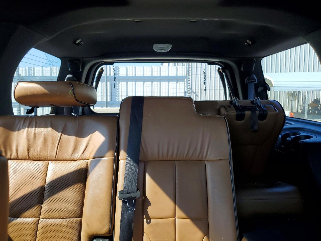 2011 Lincoln Navigator Черный vin: 5LMJJ2J57BEJ03289