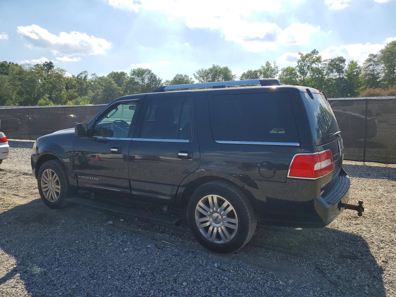 2011 Lincoln Navigator Черный vin: 5LMJJ2J57BEJ03289