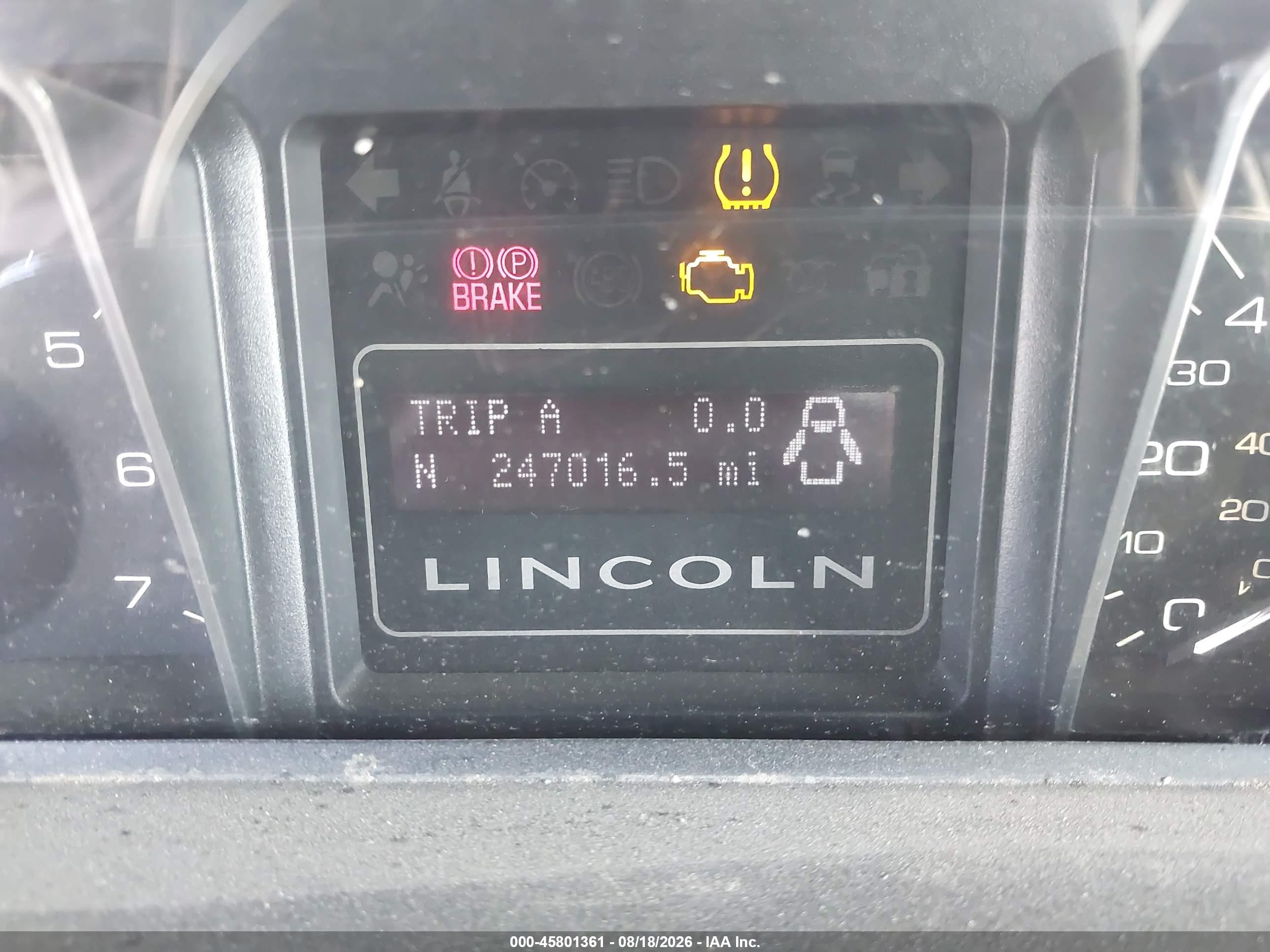 2011 Lincoln Navigator   Black vin: 5LMJJ2J57BEJ05754