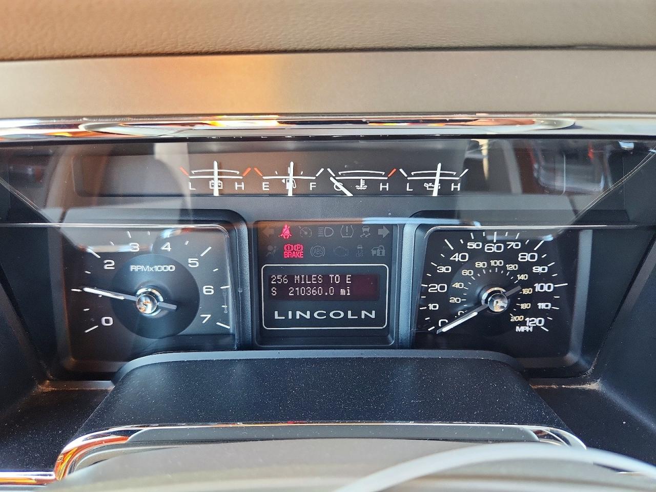2012 Lincoln Navigator Black vin: 5LMJJ2J57CEL00884
