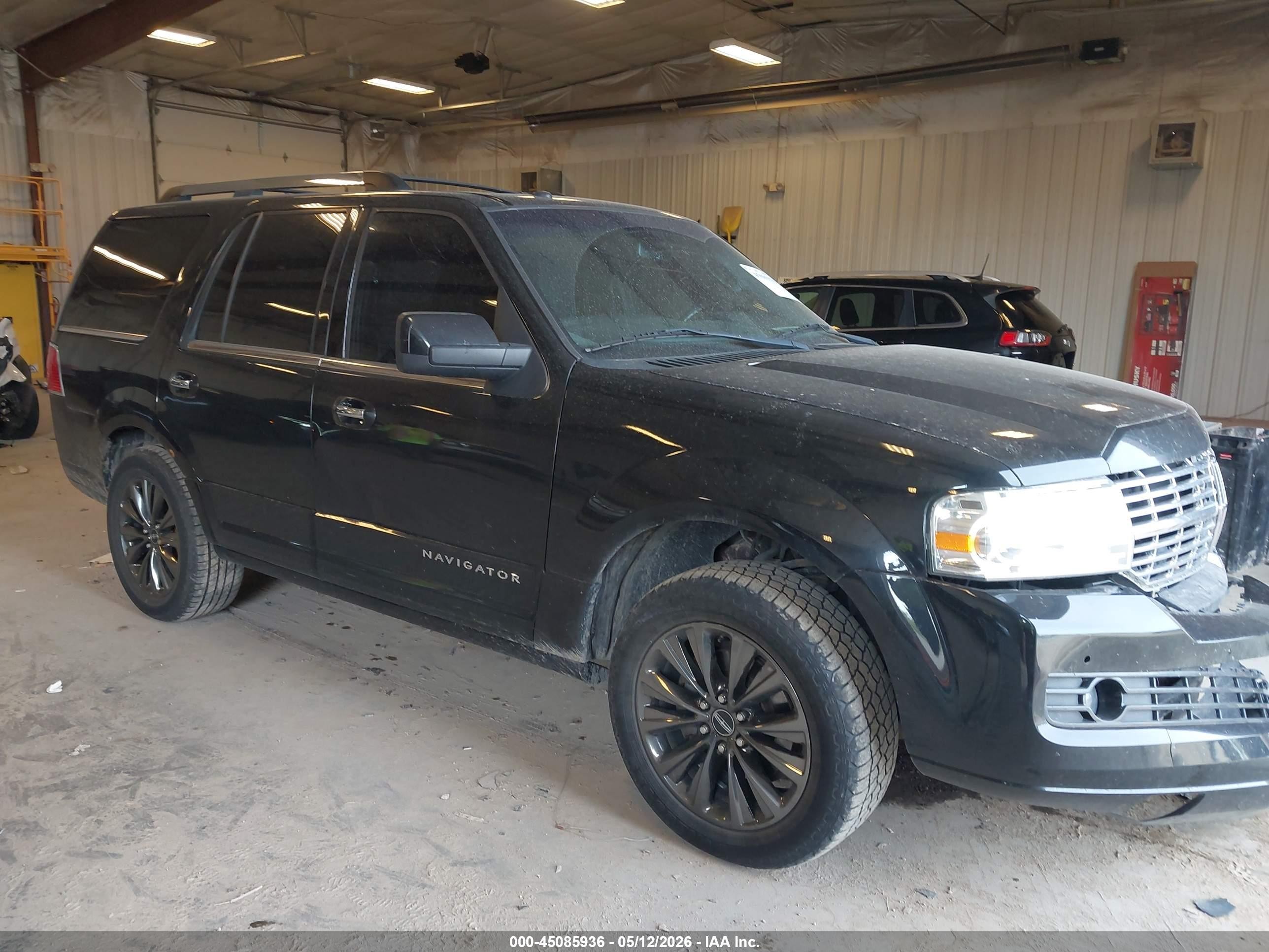 2014 Lincoln Navigator   Black vin: 5LMJJ2J57EEL07384
