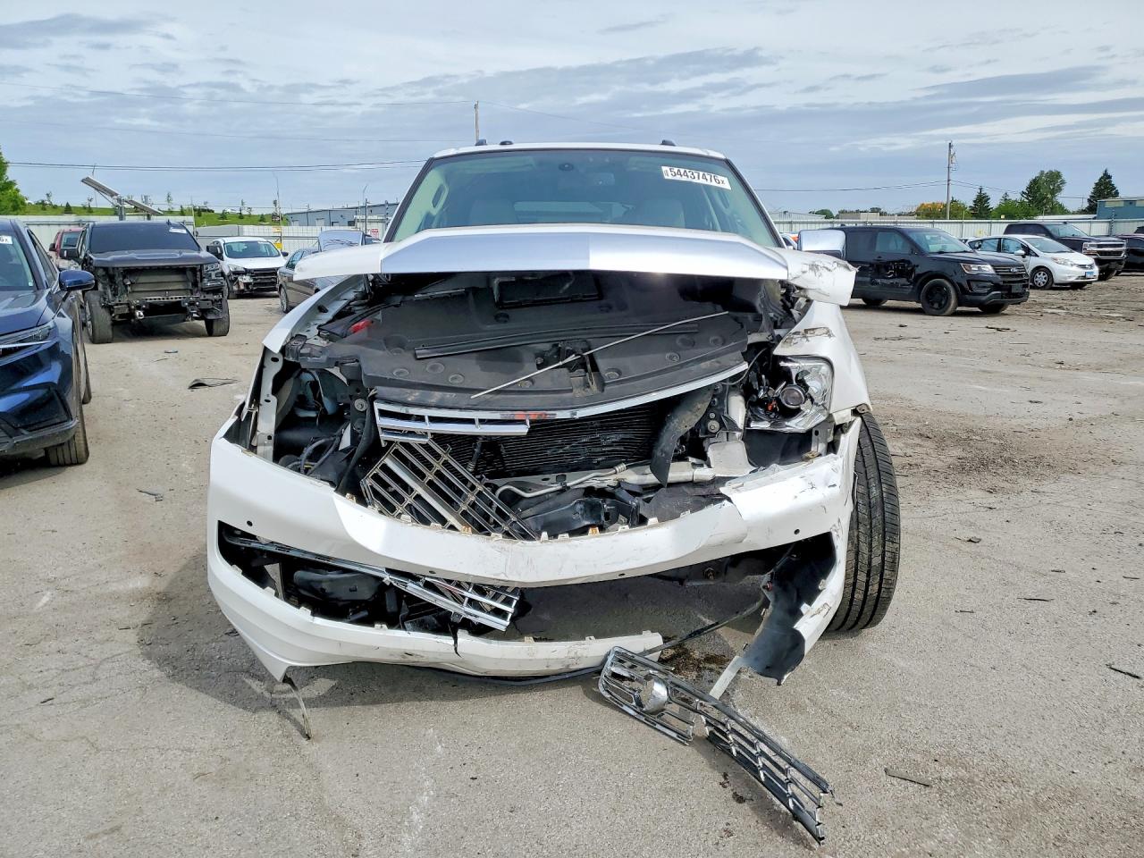 2011 Lincoln Navigator White vin: 5LMJJ2J58BEJ01440