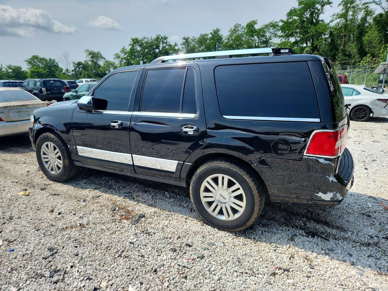 2013 Lincoln Navigator Black vin: 5LMJJ2J58DEL00314