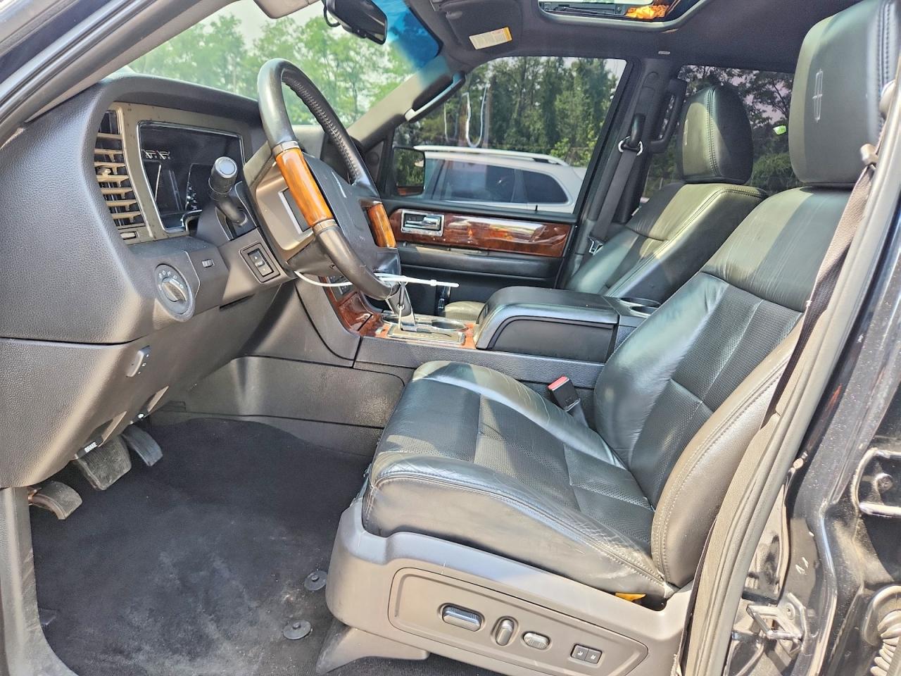 2013 Lincoln Navigator Black vin: 5LMJJ2J58DEL00314