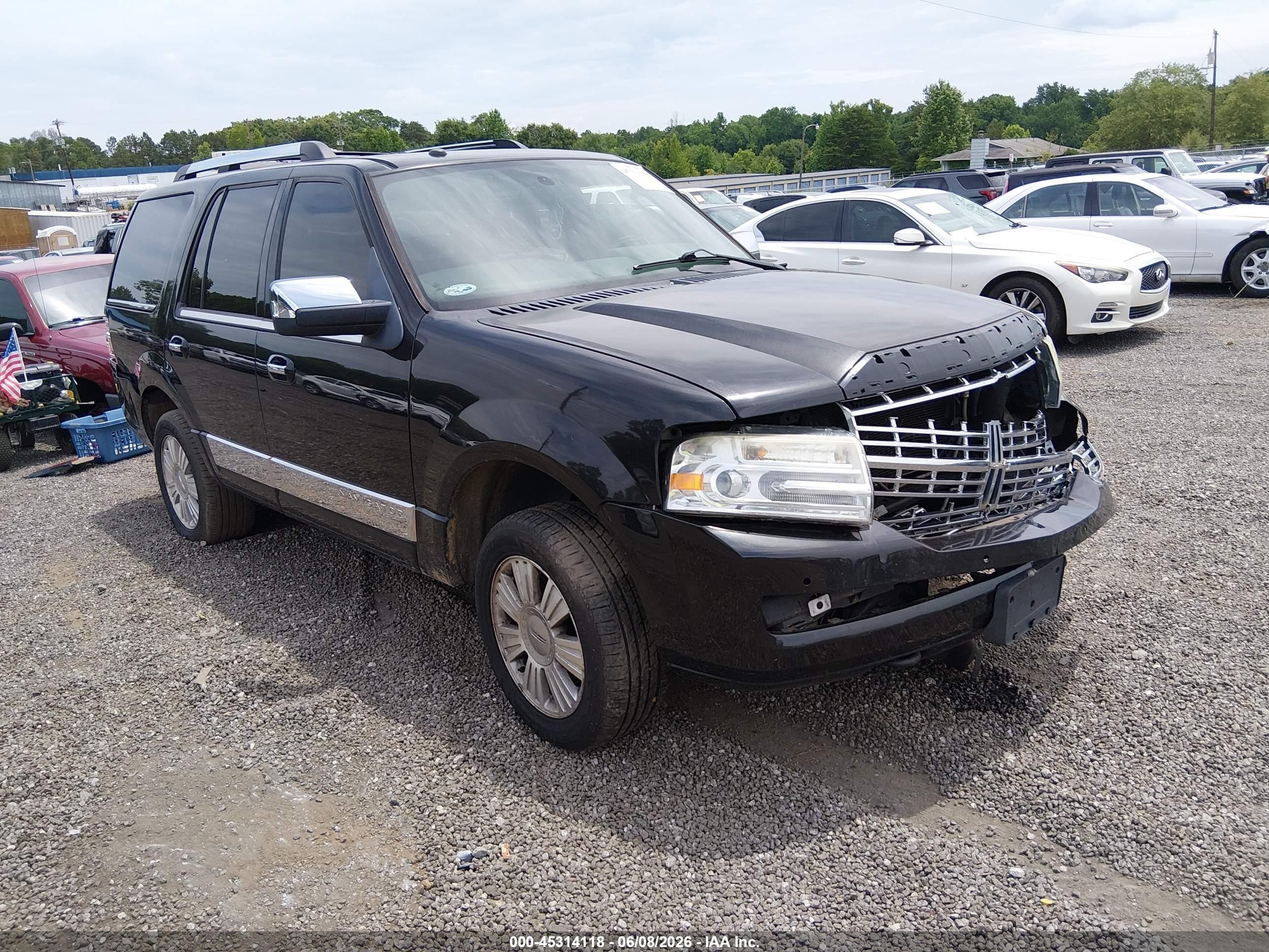 2013 Lincoln Navigator   Black vin: 5LMJJ2J59DEL01682