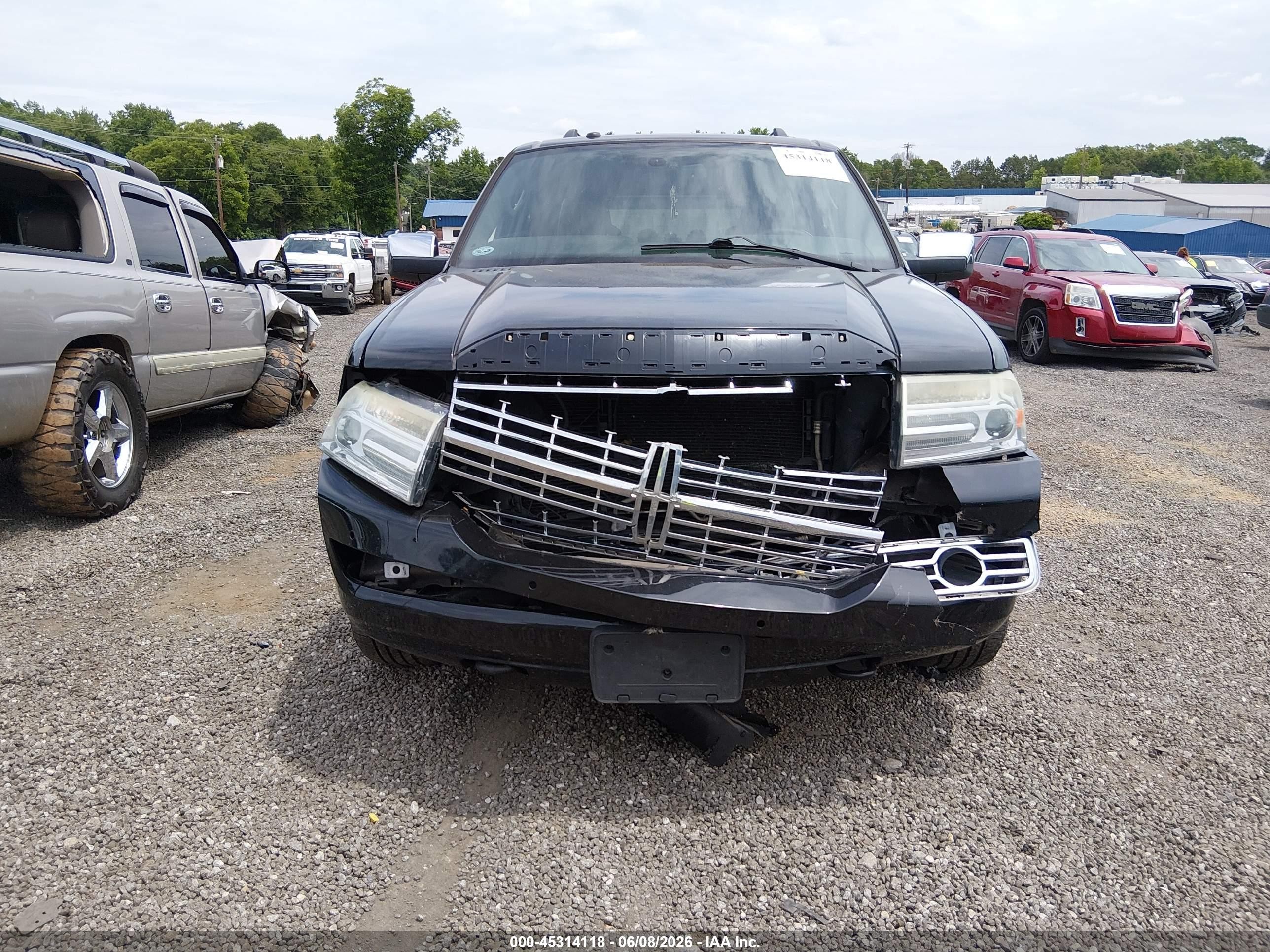2013 Lincoln Navigator   Black vin: 5LMJJ2J59DEL01682