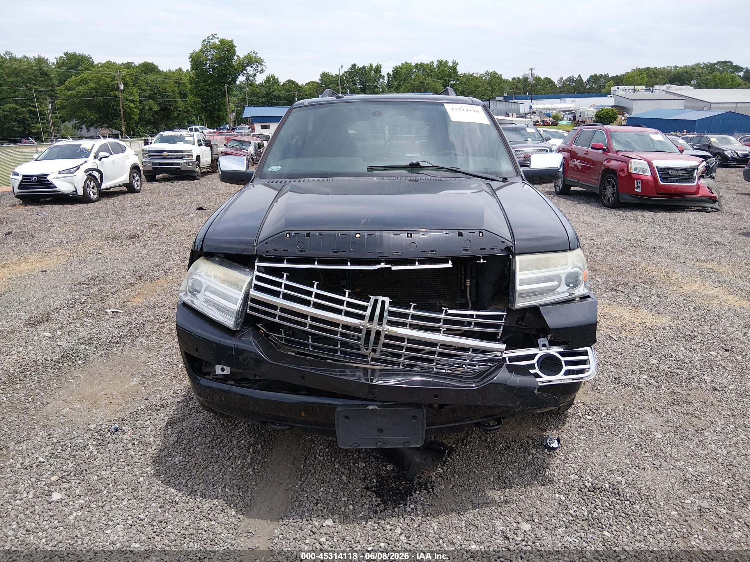 2013 Lincoln Navigator   Black vin: 5LMJJ2J59DEL01682