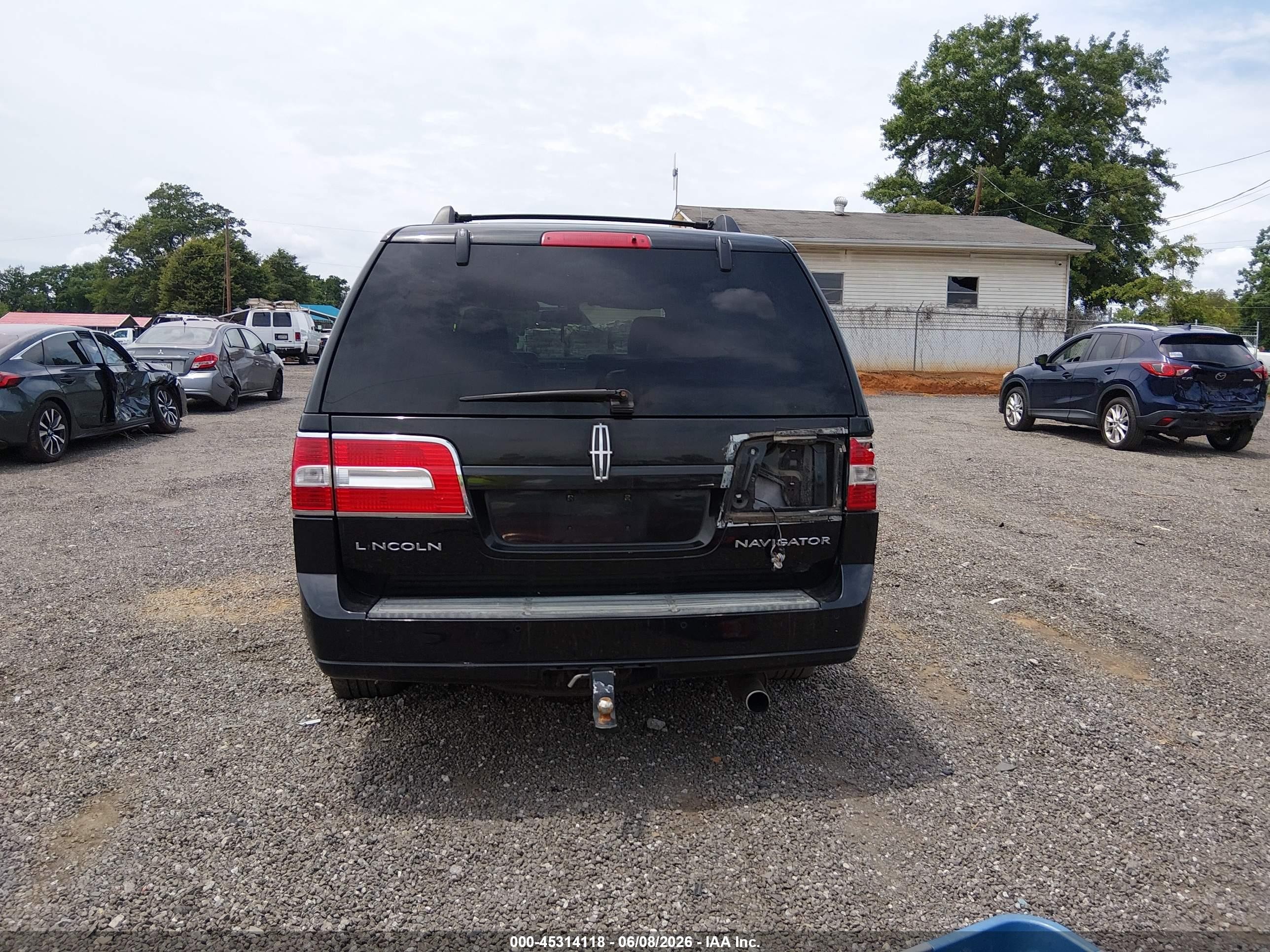 2013 Lincoln Navigator   Black vin: 5LMJJ2J59DEL01682