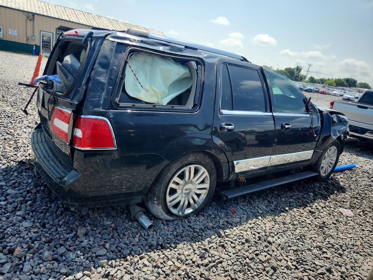 2013 Lincoln Navigator Black vin: 5LMJJ2J59DEL07630