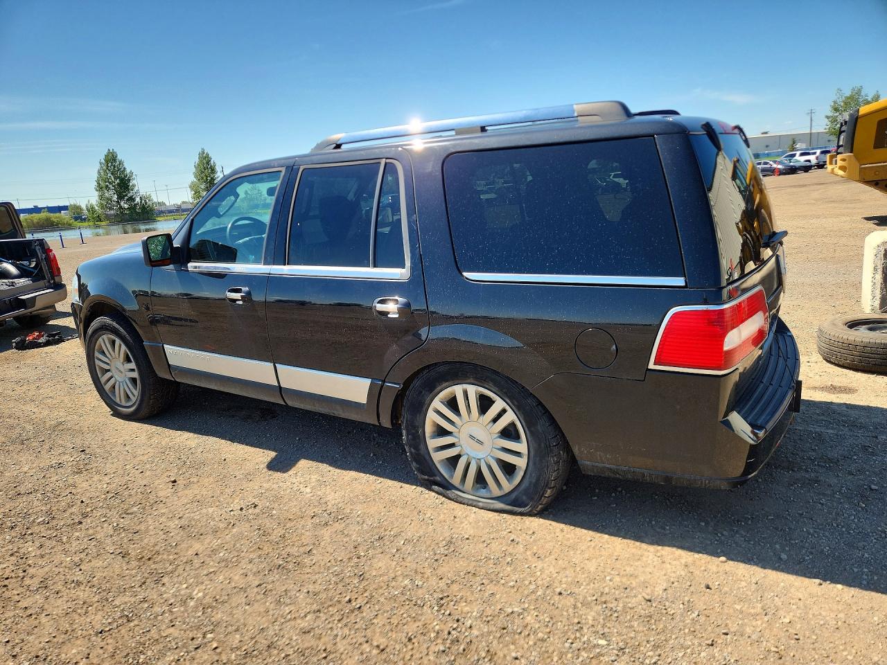 2010 Lincoln Navigator Black vin: 5LMJJ2J5XAEJ06489