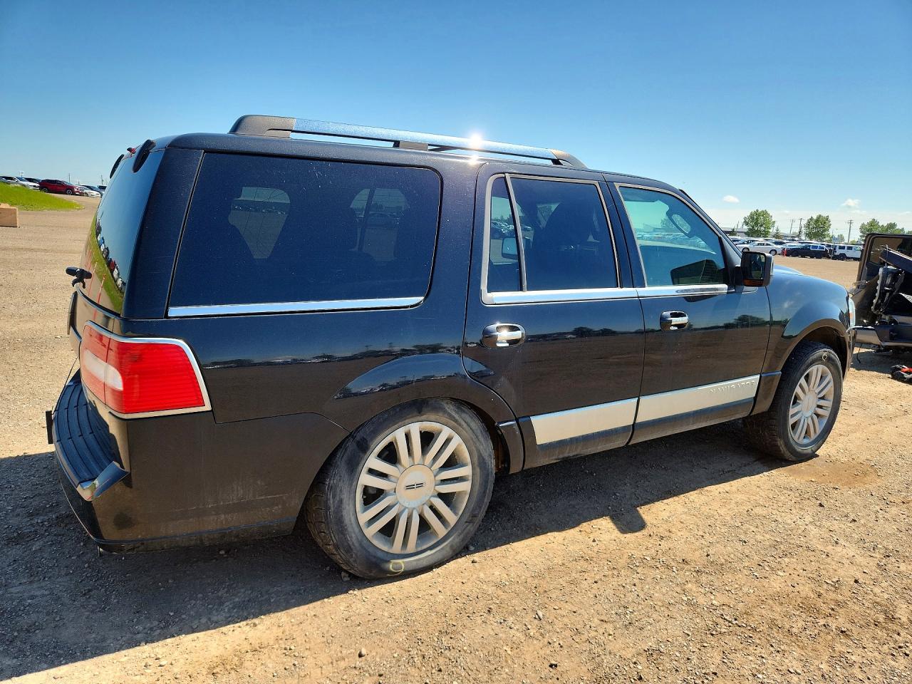 2010 Lincoln Navigator Black vin: 5LMJJ2J5XAEJ06489