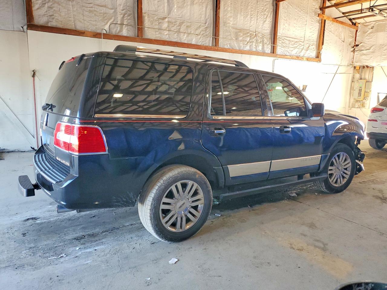 2012 Lincoln Navigator Base Black vin: 5LMJJ2J5XCEL00961