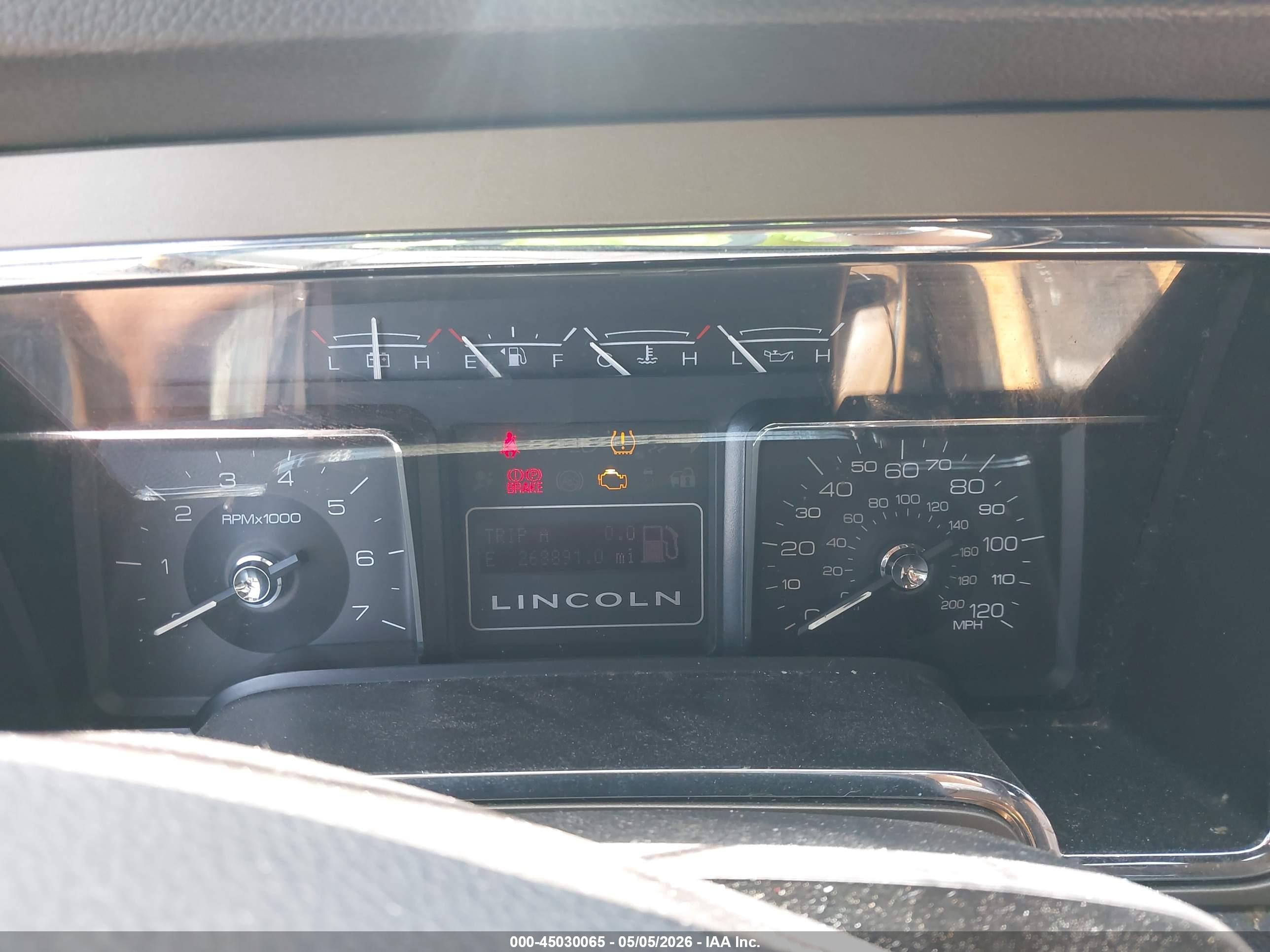 2012 Lincoln Navigator   Black vin: 5LMJJ2J5XCEL09059