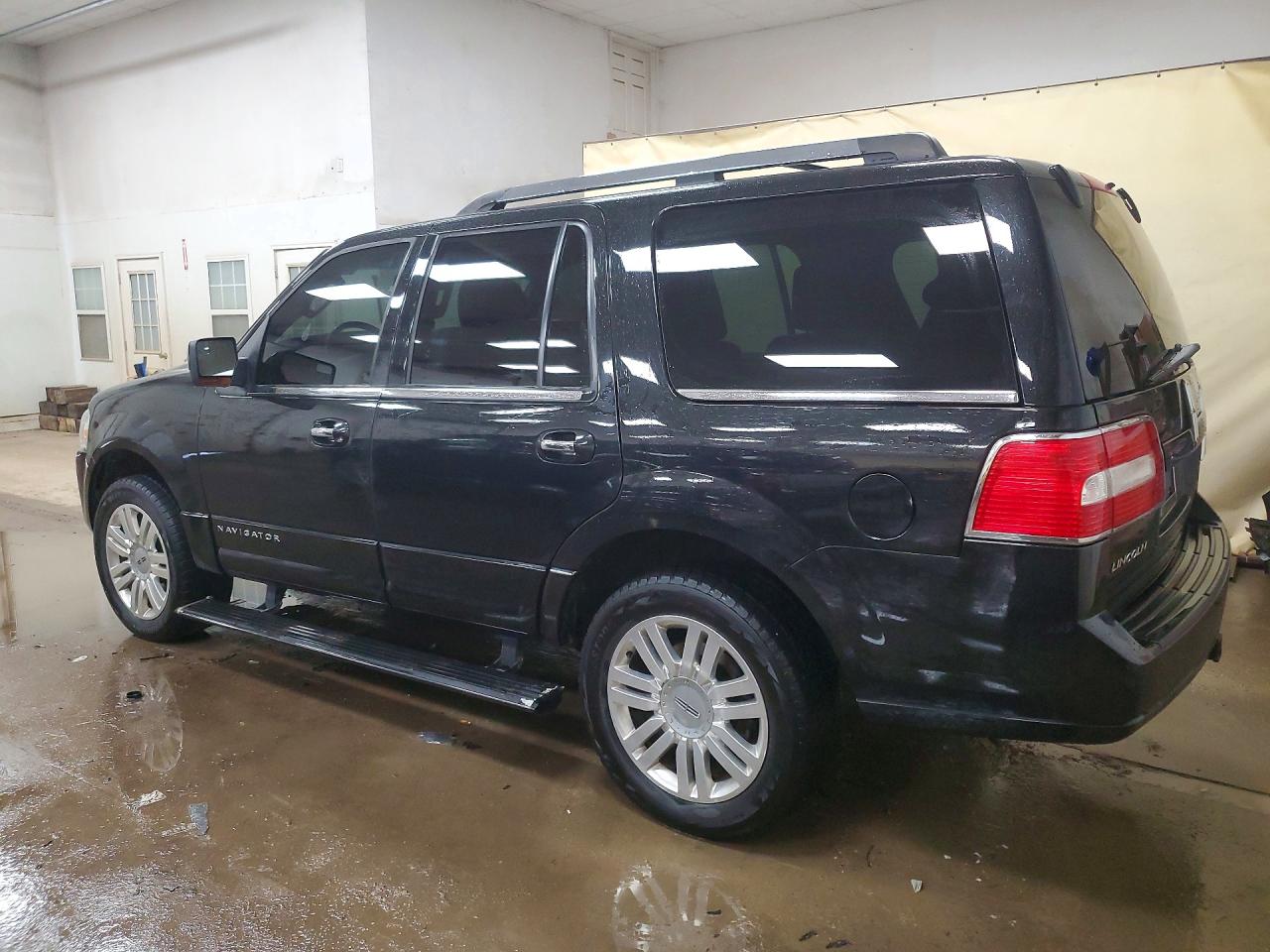 2014 Lincoln Navigator Black vin: 5LMJJ2J5XEEL05063