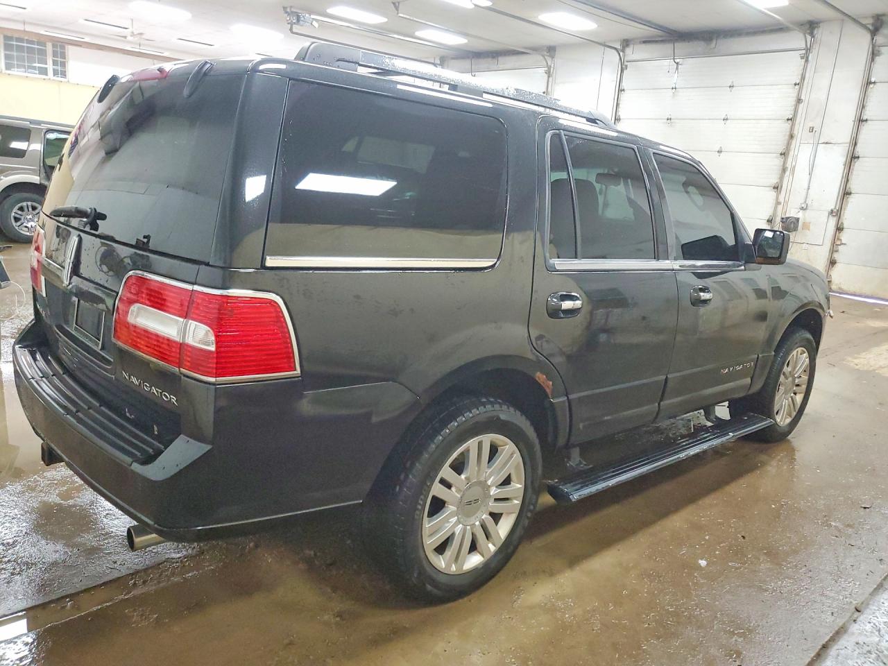 2014 Lincoln Navigator Black vin: 5LMJJ2J5XEEL05063