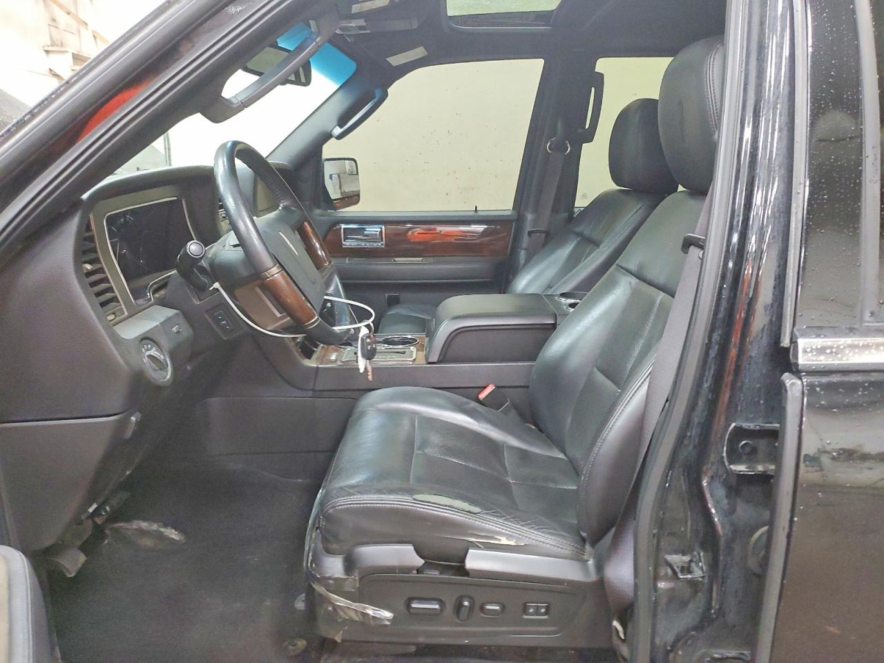 2014 Lincoln Navigator Black vin: 5LMJJ2J5XEEL05063