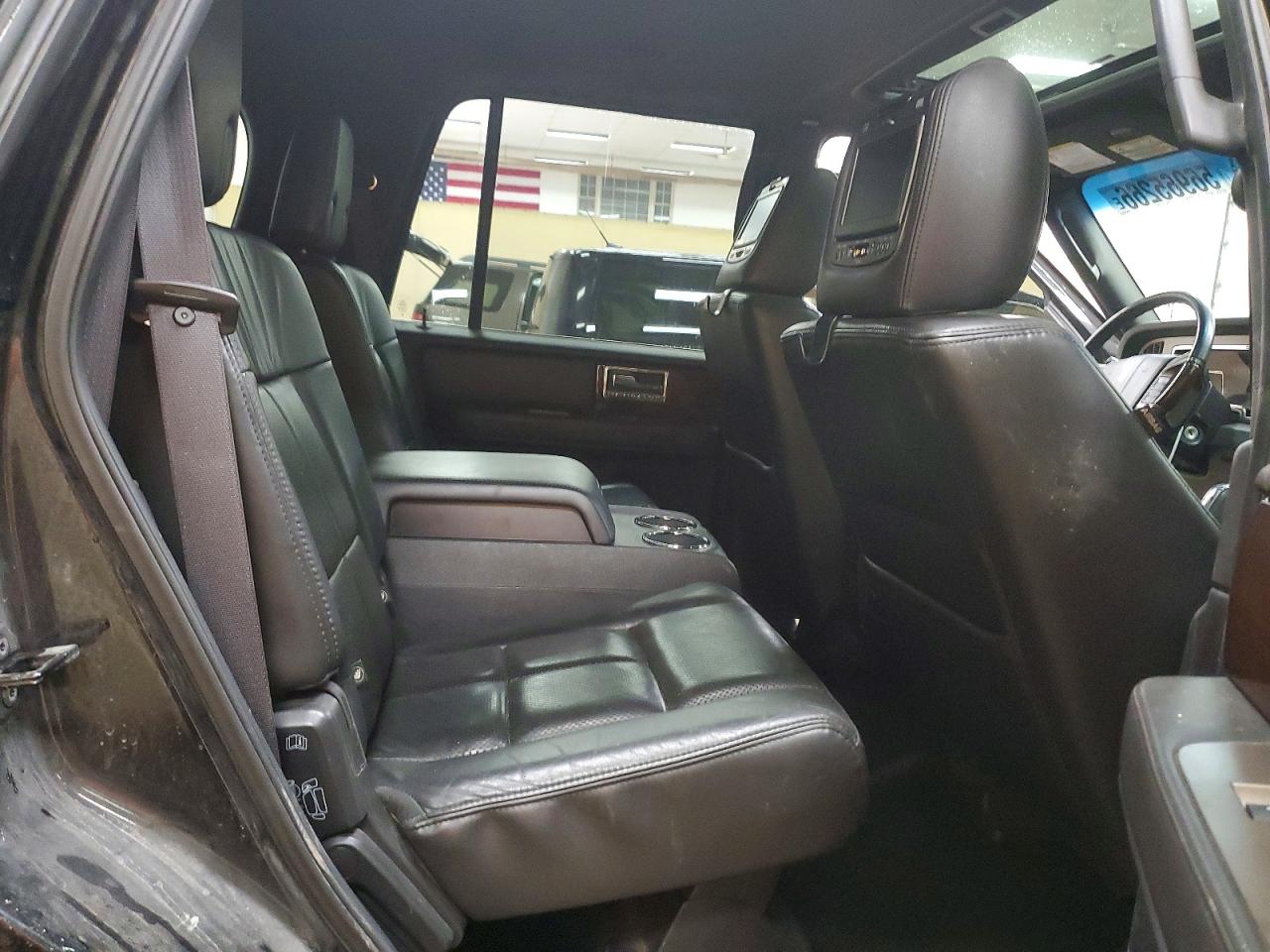2014 Lincoln Navigator Black vin: 5LMJJ2J5XEEL05063