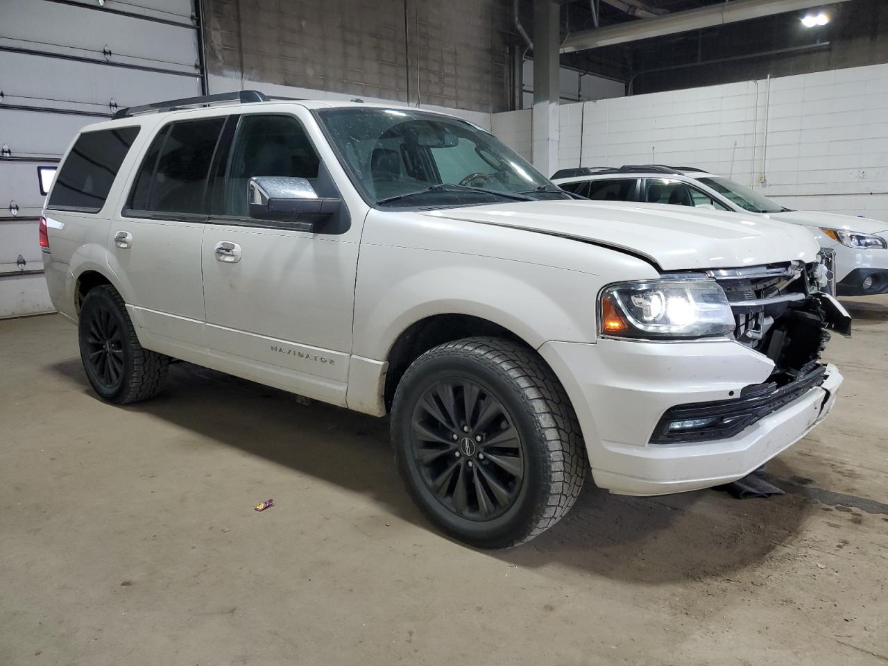 2015 Lincoln Navigator Белый vin: 5LMJJ2JT1FEJ01039